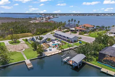 12200 Shoreview Drive, Cape Coral, FL 33993 - Photo 17