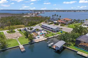 12200 Shoreview Dr, Cape Coral, FL 33993 - Photo 17