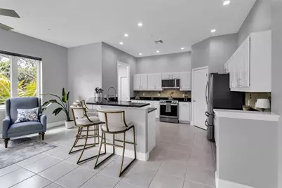 1915 Harbour Links Circle #6, Longboat Key, FL 34228 - Photo 5