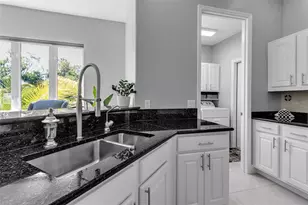1915 Harbour Links Cir, Longboat Key, FL 34228 - Photo 7