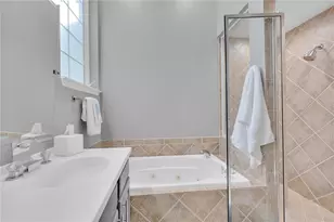 1915 Harbour Links Cir, Longboat Key, FL 34228 - Photo 27