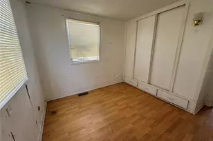 2049 Champion St, Sarasota, FL 34231 - Photo 7