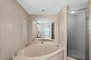 4712 Ocean Blvd, Sarasota, FL 34242 - Photo 37