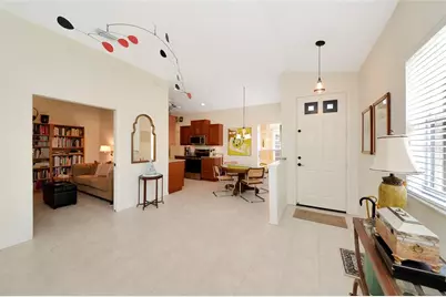 111 Auburn Woods Circle, Venice, FL 34292 - Photo 5