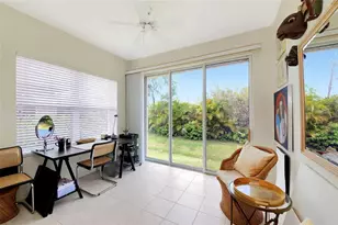 111 Auburn Woods Cir, Venice, FL 34292 - Photo 27