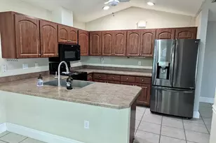 4970 Reagen Way, Sarasota, FL 34232 - Photo 7