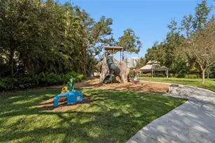 1685 Laurel St, Sarasota, FL 34236 - Photo 35