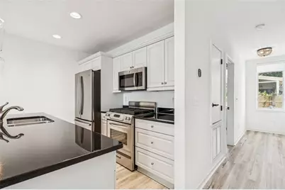 1685 Laurel Street #3, Sarasota, FL 34236 - Photo 9