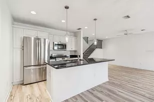 1685 Laurel St, Sarasota, FL 34236 - Photo 7