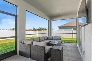 2105 Citrus Breeze Dr, Bradenton, FL 34208 - Photo 43