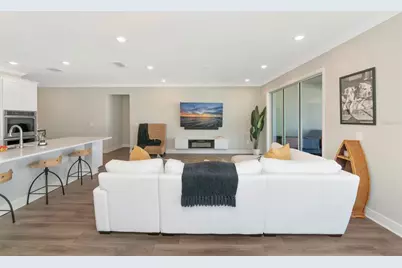 2105 Citrus Breeze Drive, Bradenton, FL 34208 - Photo 7