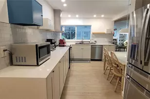 3631 Avenida Madera, Bradenton, FL 34210 - Photo 5