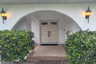 3631 Avenida Madera, Bradenton, FL 34210 - Photo 3