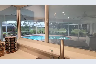 3631 Avenida Madera, Bradenton, FL 34210 - Photo 7