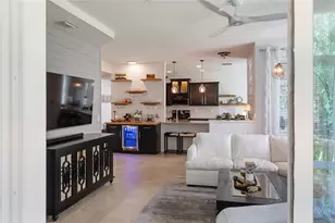 8342 Enclave Way, Sarasota, FL 34243 - Photo 15