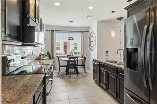 8342 Enclave Way, Sarasota, FL 34243 - Photo 11