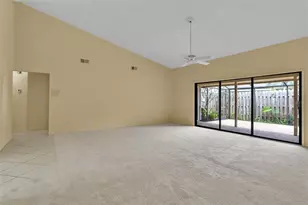 7935 Woodpointe Ct, Sarasota, FL 34238 - Photo 15