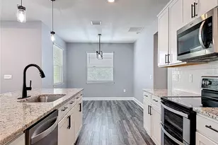 17535 Cantarina Cove, Lakewood Ranch, FL 34211 - Photo 21