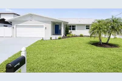 4219 2nd Avenue NE, Bradenton, FL 34208 - Photo 1