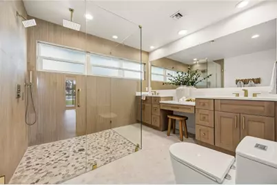 2273 Lakewood Drive, Nokomis, FL 34275 - Photo 11