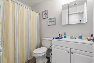 2311 54th Ave Dr W, Bradenton, FL 34207 - Photo 5