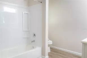 2311 54th Ave Dr W, Bradenton, FL 34207 - Photo 7