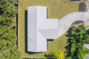 2311 54th Ave Dr W, Bradenton, FL 34207 - Photo 23