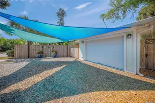 3424 Old Oak Dr, Sarasota, FL 34239 - Photo 5