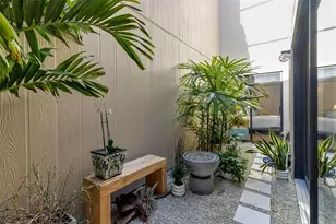 2341 Harbour Oaks Dr, Longboat Key, FL 34228 - Photo 17