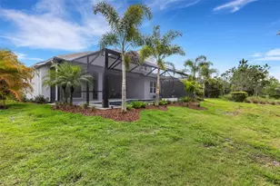 8145 Grande Shores Dr, Sarasota, FL 34240 - Photo 59