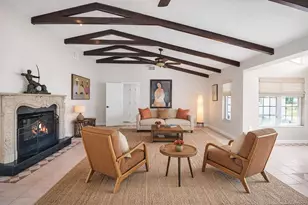 608 Gardenia Dr, Venice, FL 34285 - Photo 3