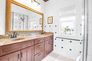 608 Gardenia Dr, Venice, FL 34285 - Photo 21