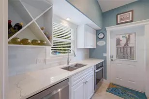 5701 Carissa St, Holmes Beach, FL 34217 - Photo 27