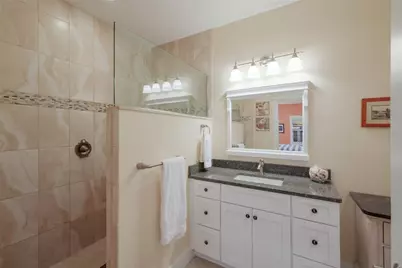 5701 Carissa Street, Holmes Beach, FL 34217 - Photo 33