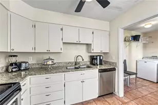 312 Canal Rd, Sarasota, FL 34242 - Photo 5