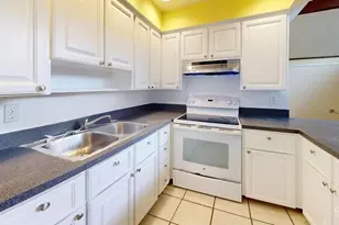 3202 21st Ave W, Bradenton, FL 34205 - Photo 25