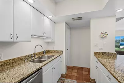 3240 Gulf Of Mexico Drive #B104, Longboat Key, FL 34228 - Photo 21