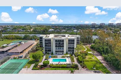 3240 Gulf Of Mexico Drive #B104, Longboat Key, FL 34228 - Photo 13