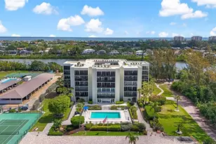 3240 Gulf of Mexico Dr, Longboat Key, FL 34228 - Photo 13