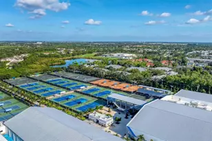 3508 Avenida Madera, Bradenton, FL 34210 - Photo 71