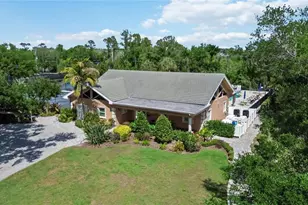 5246 Manorwood Dr, Sarasota, FL 34235 - Photo 25