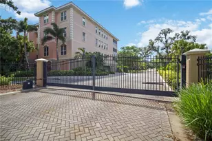 5246 Manorwood Dr, Sarasota, FL 34235 - Photo 23