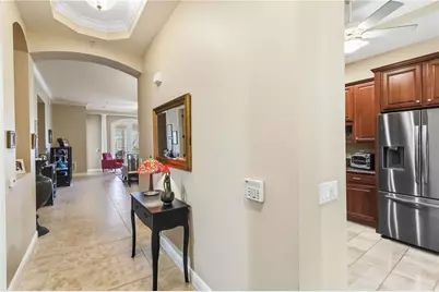 5246 Manorwood Drive #4C, Sarasota, FL 34235 - Photo 5