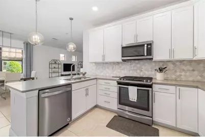 12314 Myrtle Bay Court, Sarasota, FL 34238 - Photo 9