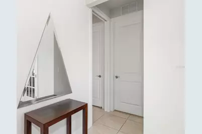 12314 Myrtle Bay Court, Sarasota, FL 34238 - Photo 7