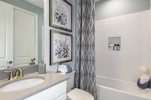 14730 Orrieto Pl, Bradenton, FL 34211 - Photo 9