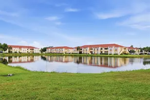 1015 Villagio Cir, Sarasota, FL 34237 - Photo 29