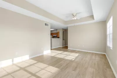 1015 Villagio Circle #202, Sarasota, FL 34237 - Photo 7