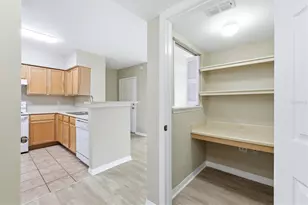 1015 Villagio Cir, Sarasota, FL 34237 - Photo 17