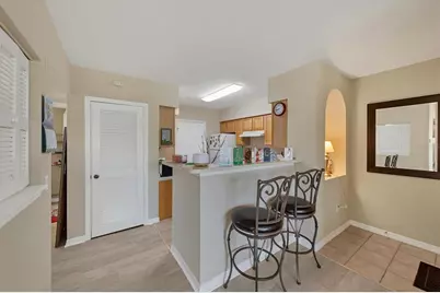 1015 Villagio Circle #202, Sarasota, FL 34237 - Photo 5